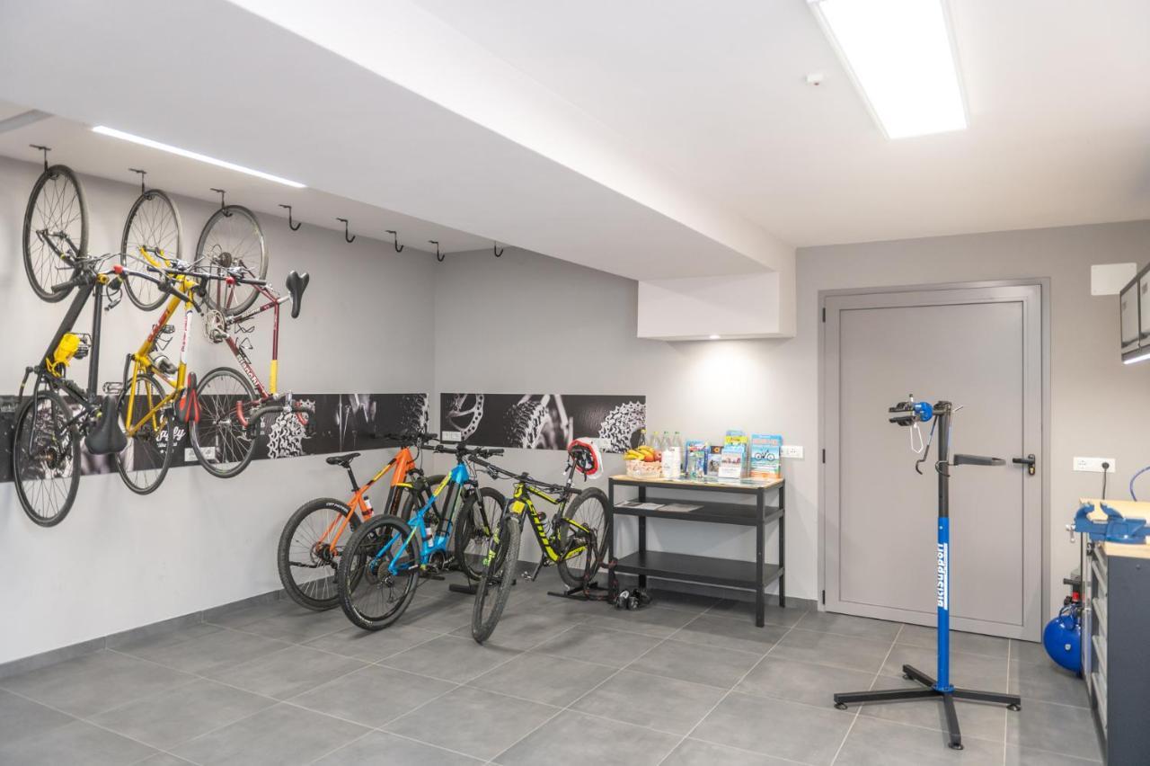 Raffy Family & Bike Hotel 3*