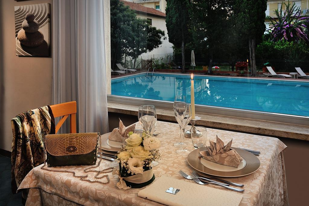 Hotel Raffy Family & Bike 3*